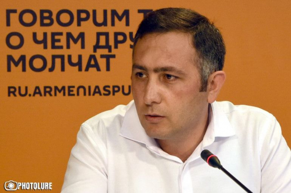 Նիկոլ Փաշինյանը որ գործարանի բացմանը մասնակցել է, այդ գործարանը կարճ ժամանակ անց կամ փակվել է, կամ էլ փոքրացել է ու աշխատում է մի քանի հոգով